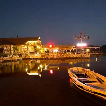 Kekova Theimussa Gasthuis 3*